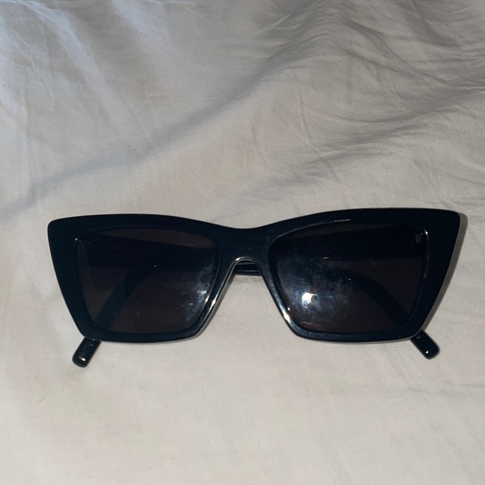 ❌sold❌saint Laurent cat eye sunglasses